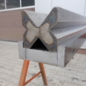 Łoże adapter E60 pod matrycę do prasy krawędziow