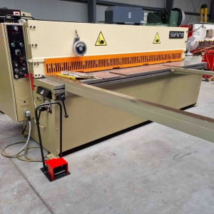 SAFAN 2550 x 3mm zd. ele