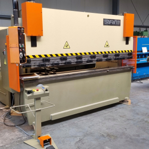 SAFAN UCK 80 t x 3150 mm NC