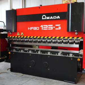 AMADA HFBO 125 t x 3100 8 osi CNC